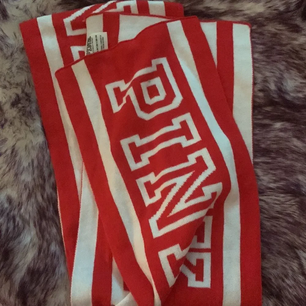 PINK Victorias Secret nwot red